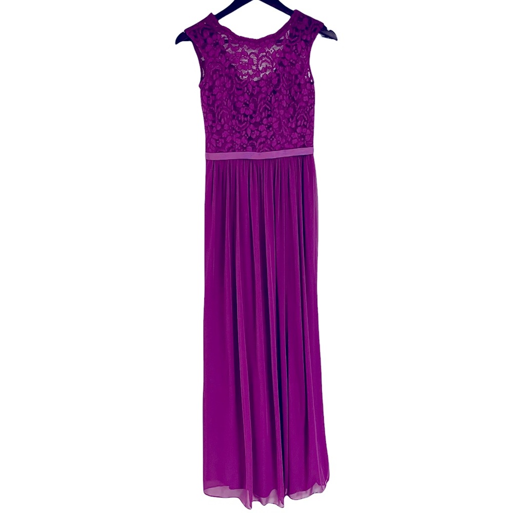 David’s Bridal Floral Lace Magenta Long Formal Maxi Gown Size 2